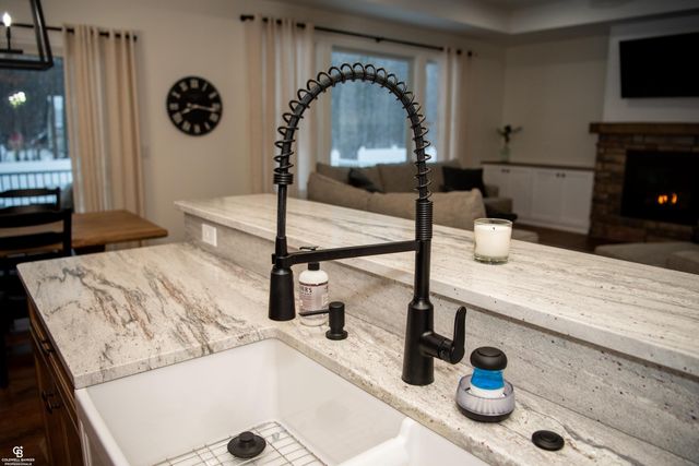 3915 Capital Avenue, Fort Gratiot, MI 48059