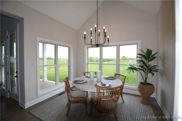 125 Noblewood Boulevard, Jeffersonville, IN 47130