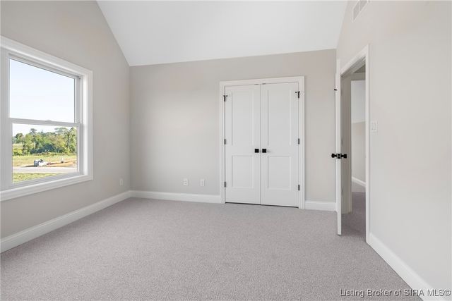 125 Noblewood Boulevard, Jeffersonville, IN 47130