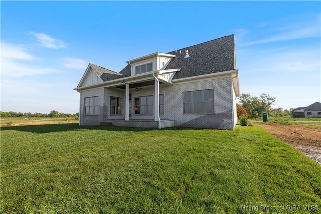 125 Noblewood Boulevard, Jeffersonville, IN 47130