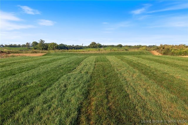 125 Noblewood Boulevard, Jeffersonville, IN 47130