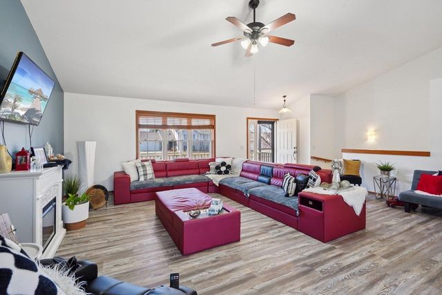 724 Eastridge Drive, Reedsburg, WI 53959