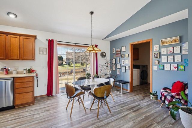 724 Eastridge Drive, Reedsburg, WI 53959