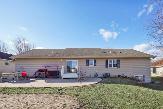 724 Eastridge Drive, Reedsburg, WI 53959