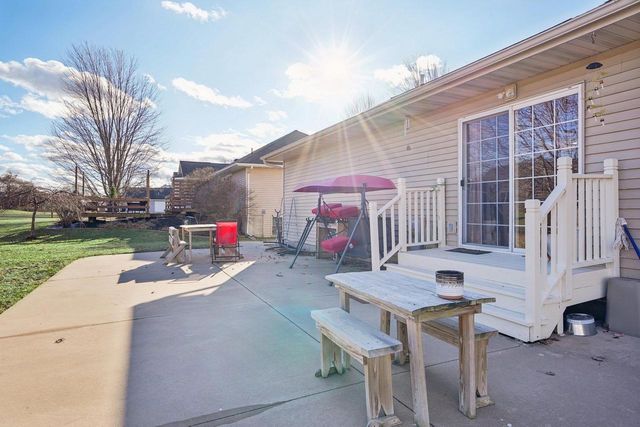 724 Eastridge Drive, Reedsburg, WI 53959