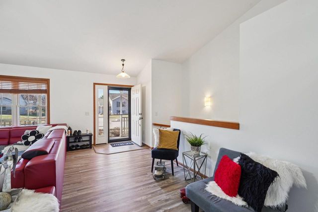 724 Eastridge Drive, Reedsburg, WI 53959