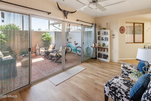 13807 N GARDEN COURT Drive, Sun City, AZ 85351