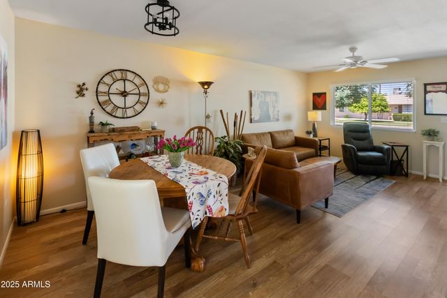 13807 N GARDEN COURT Drive, Sun City, AZ 85351