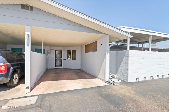 13807 N GARDEN COURT Drive, Sun City, AZ 85351