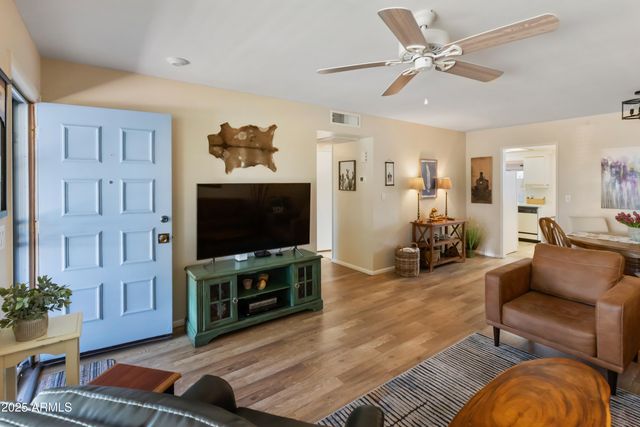 13807 N GARDEN COURT Drive, Sun City, AZ 85351