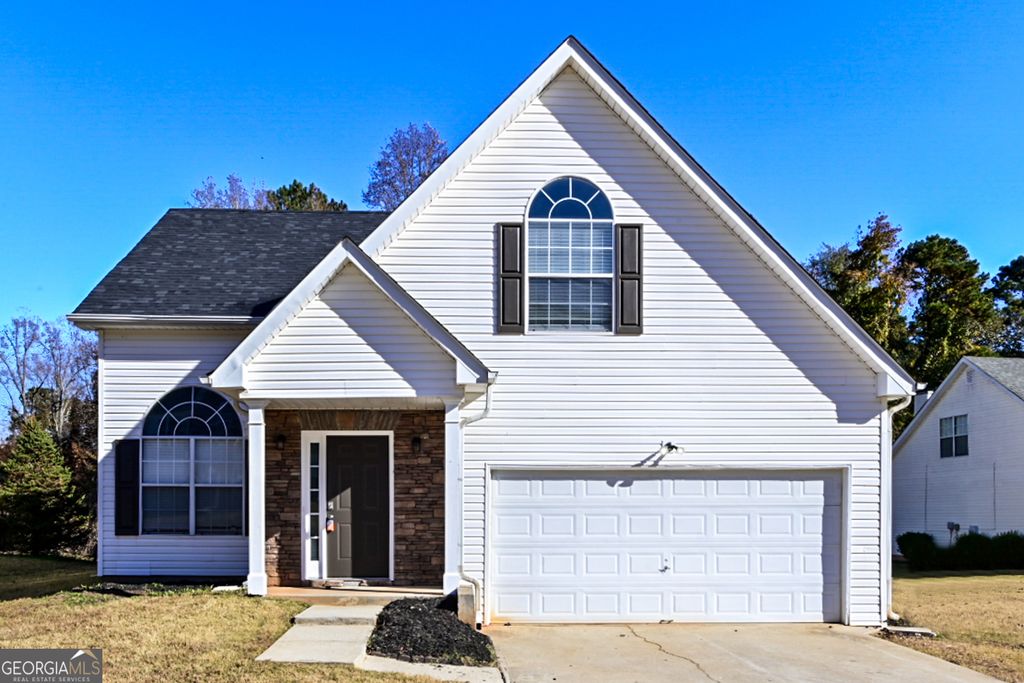 1438 Pebble Ridge Lane, Hampton, GA 30228