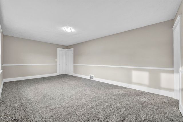 17512 Allien Avenue, Cleveland, OH 44111