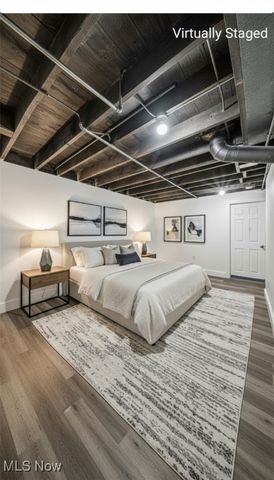 17512 Allien Avenue, Cleveland, OH 44111