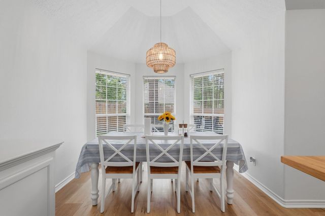 3202 Glenforest Drive, Montgomery, TX 77356