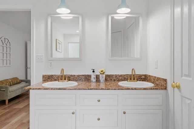 3202 Glenforest Drive, Montgomery, TX 77356