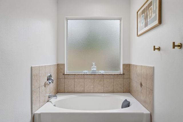 3202 Glenforest Drive, Montgomery, TX 77356