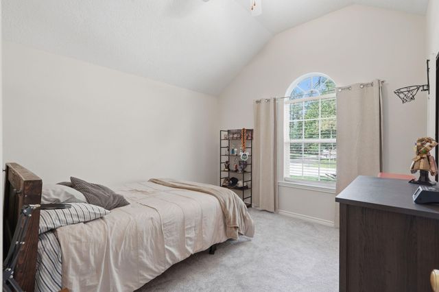 3202 Glenforest Drive, Montgomery, TX 77356