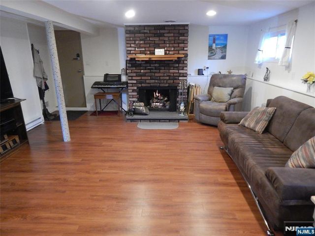 10 Lewis Road, Montvale, NJ 07645