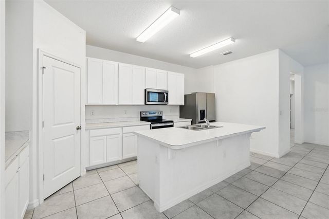 1187 PAPAYA CIRCLE, Davenport, FL 33897