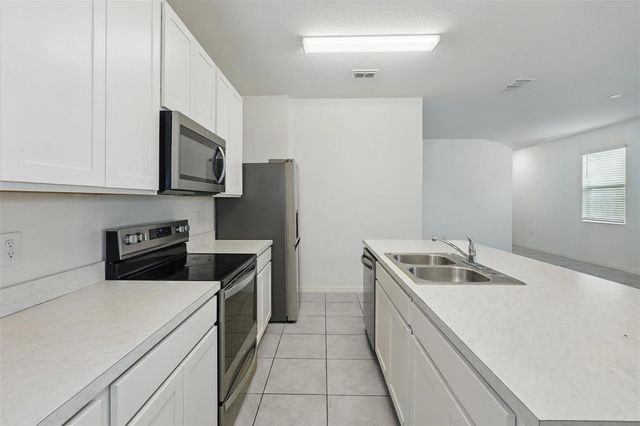 1187 PAPAYA CIRCLE, Davenport, FL 33897