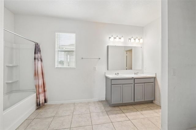 1187 PAPAYA CIRCLE, Davenport, FL 33897