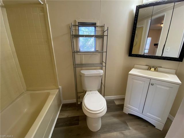 7535 McDaniel DR, North Fort Myers, FL 33917