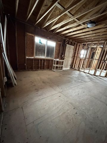 4077 Louisiana Street, Gary, IN 46409