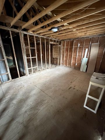 4077 Louisiana Street, Gary, IN 46409