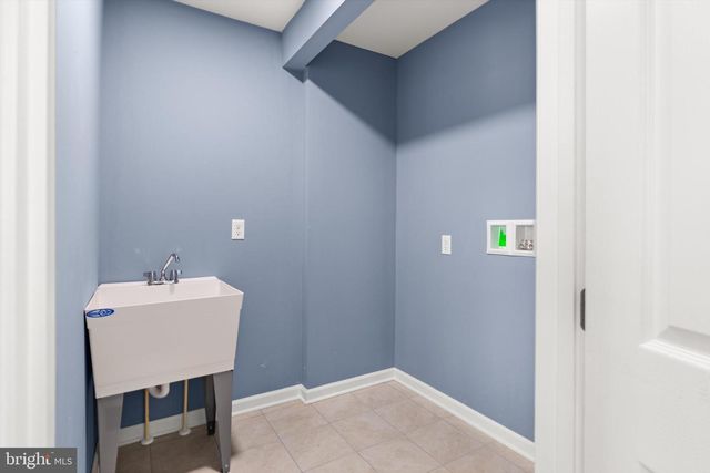 84 NEWPORT DR, Ocean Pines, MD 21811