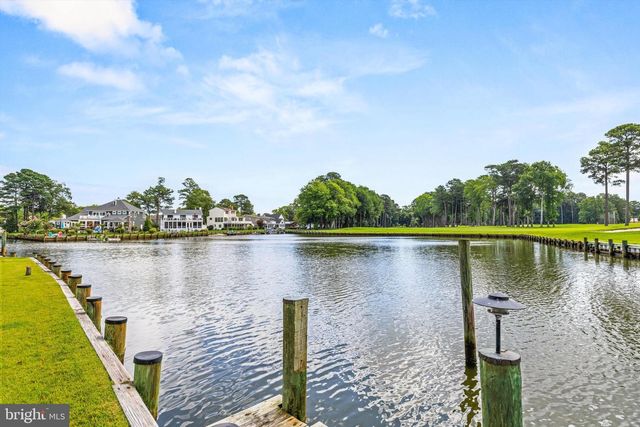 84 NEWPORT DR, Ocean Pines, MD 21811
