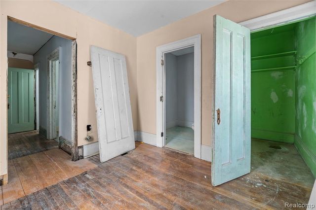 628 Taylor Street, Detroit, MI 48202