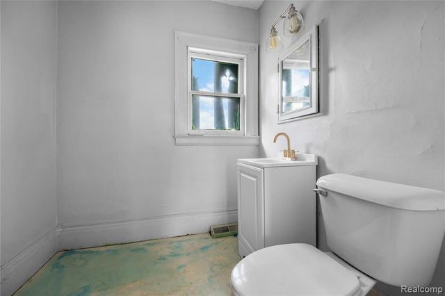 628 Taylor Street, Detroit, MI 48202