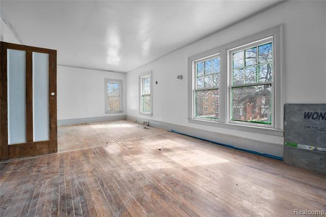 628 Taylor Street, Detroit, MI 48202