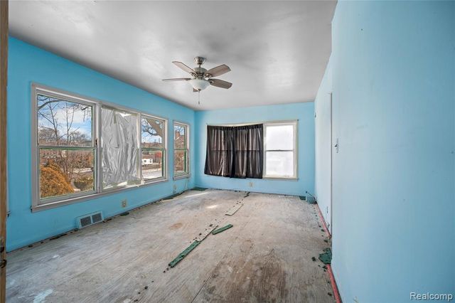 628 Taylor Street, Detroit, MI 48202