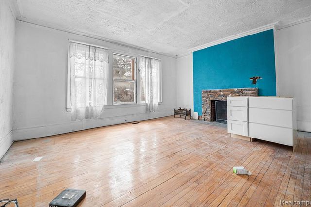 628 Taylor Street, Detroit, MI 48202