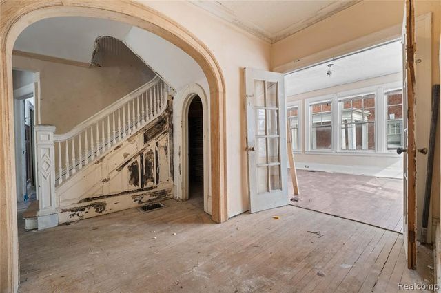 628 Taylor Street, Detroit, MI 48202