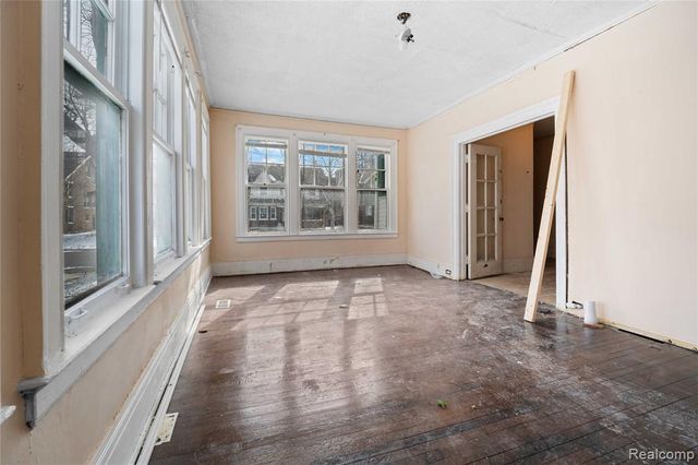 628 Taylor Street, Detroit, MI 48202