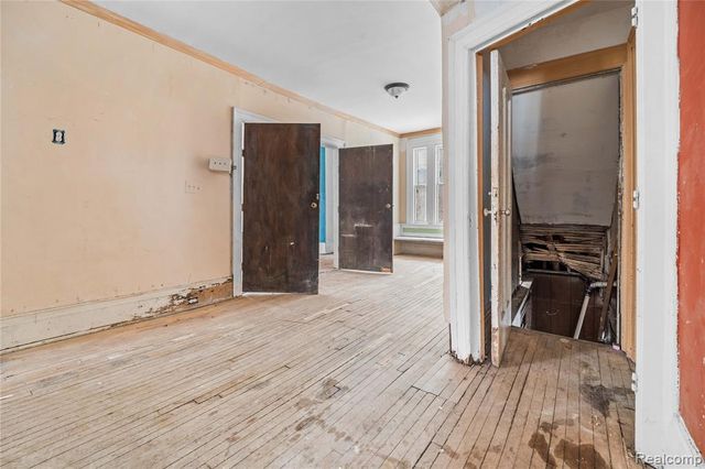 628 Taylor Street, Detroit, MI 48202