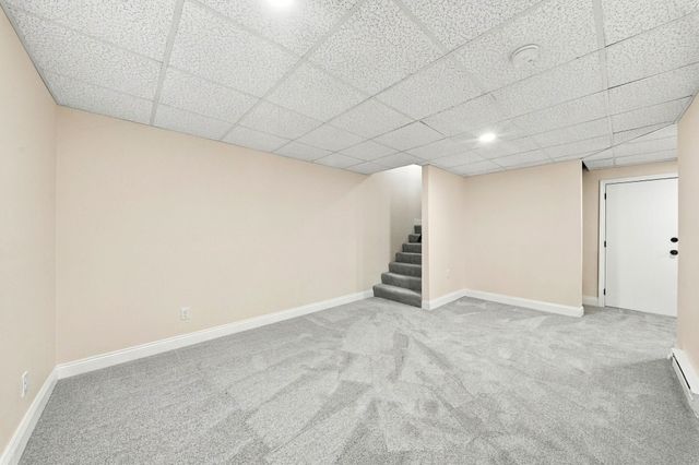 102 Elmwood Drive, Hudson, NH 03051