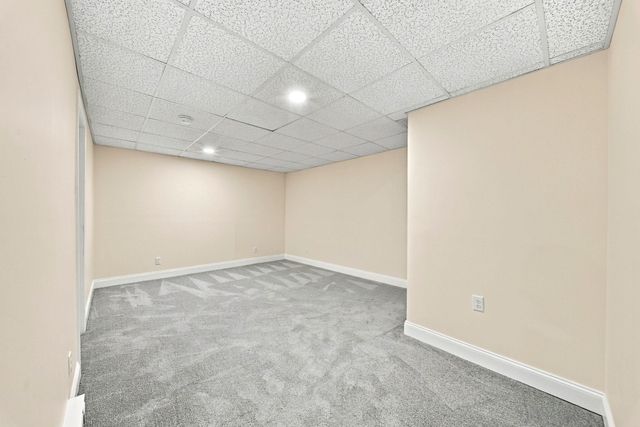 102 Elmwood Drive, Hudson, NH 03051