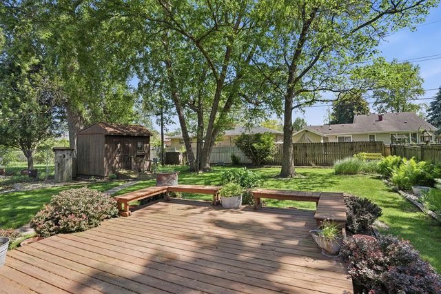 613 E Ash Place, Griffith, IN 46319