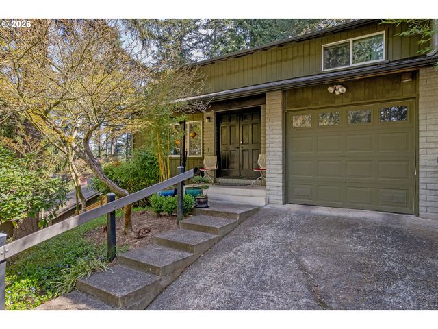 4425 HILYARD St, Eugene, OR 97405