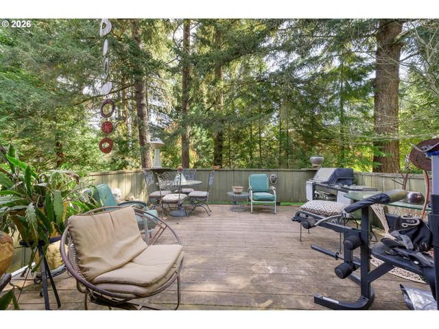 4425 HILYARD St, Eugene, OR 97405