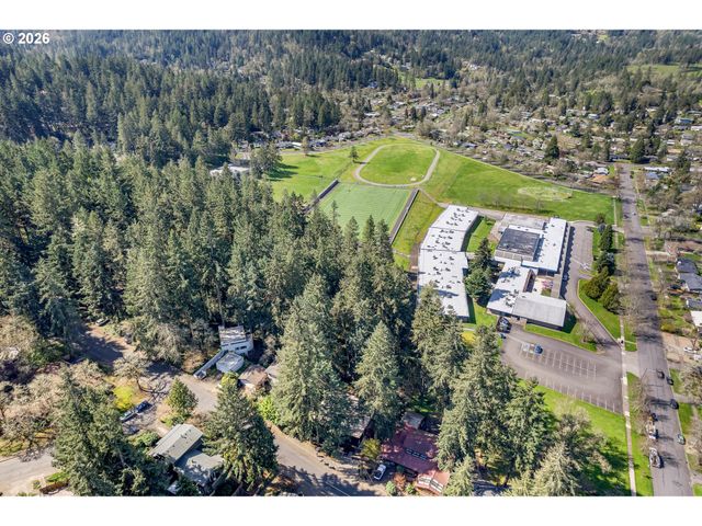 4425 HILYARD St, Eugene, OR 97405