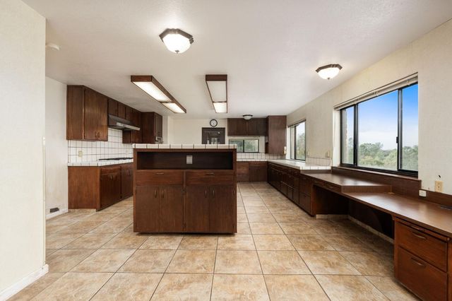 35085 Auberry Rd, Auberry, CA 93602