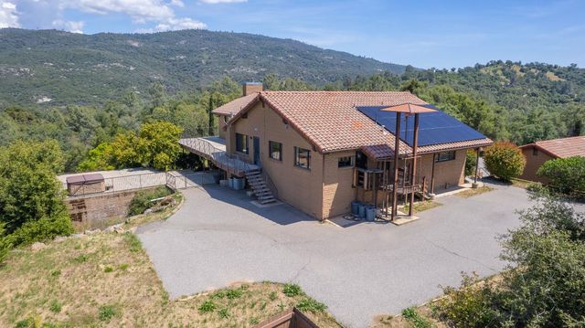 35085 Auberry Rd, Auberry, CA 93602