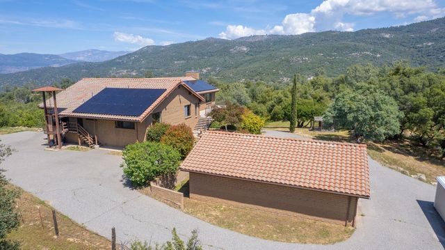 35085 Auberry Rd, Auberry, CA 93602