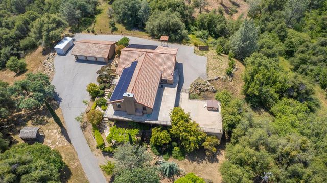 35085 Auberry Rd, Auberry, CA 93602