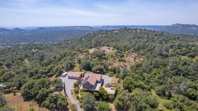 35085 Auberry Rd, Auberry, CA 93602