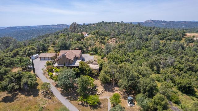 35085 Auberry Rd, Auberry, CA 93602